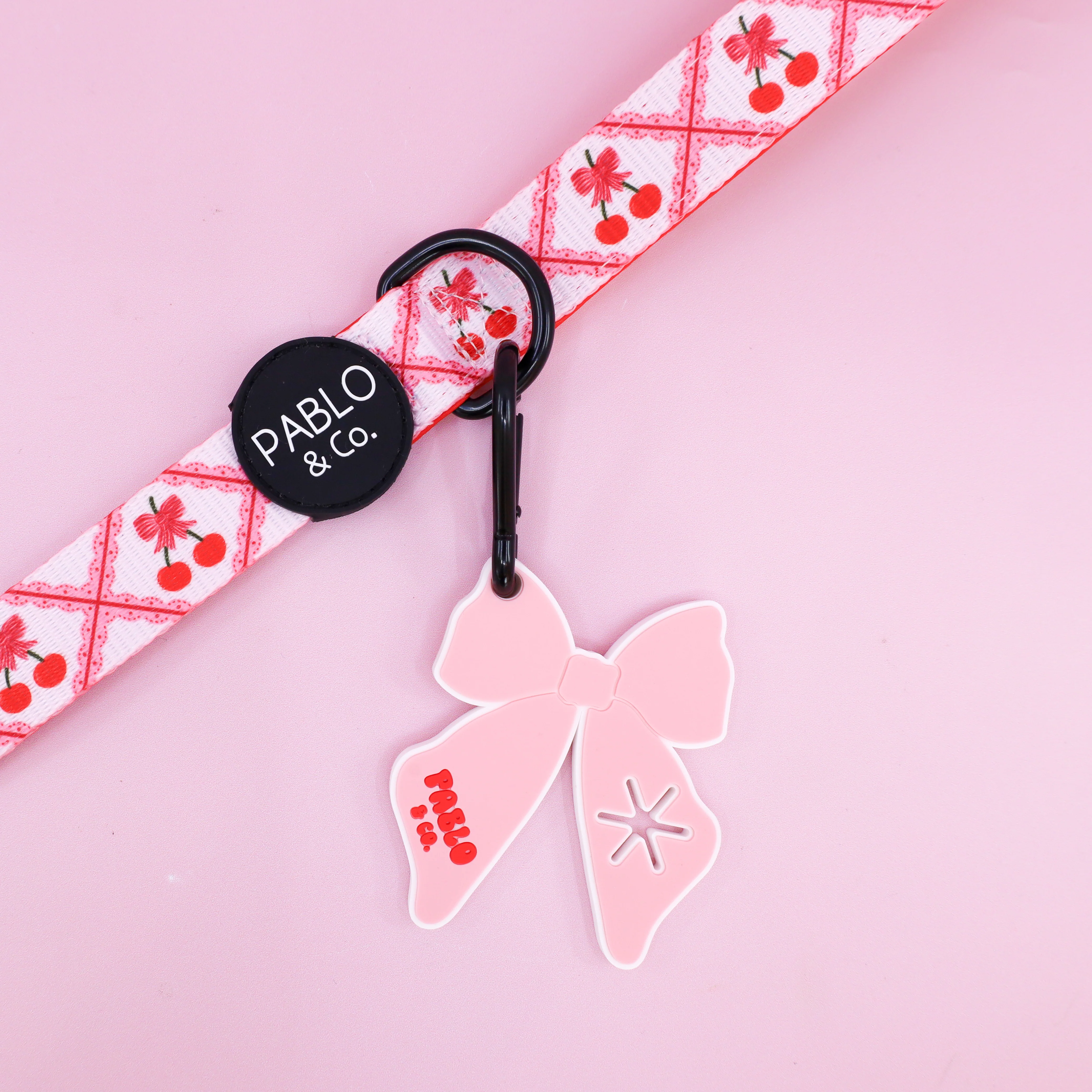 Pink Bow: Doo Doo Holder - Image 3